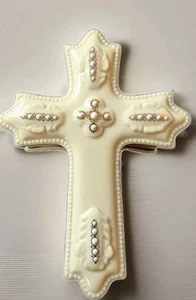 Caja de baratijas LENOX "Heavenly Cross" - 4,5" x 3" x 1" - Imagen 1 de 3