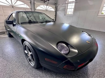 Porsche 928 27.800 1991, estilo aerodinámico, mantenimiento adecuado Foto 1 de 4