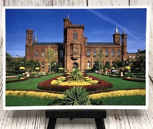 Smithsonian Institution The Castle Washington DC Postcard - Picture 1 of 4