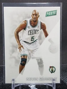 2022 Panini Father's Day Kevin Garnett Celtics #16 - Picture 1 of 2