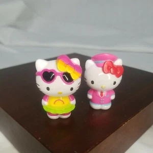 Regenbogen Hello Kitty Herz Brille & grünes Tutu 1 3/4" Spielzeug Actionfigur Figur - Bild 1 von 3