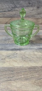 Jeannette Doric Uranium Glass Sugar Dish with Cover Pre Owned - Picture 1 of 11