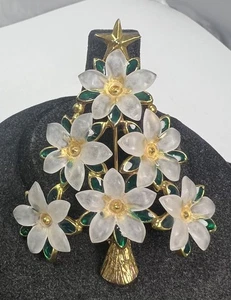 Vintage LIA Lalique Flowers Poinsettia White Lucite Christmas Tree Pin HTF RARE - Picture 1 of 3