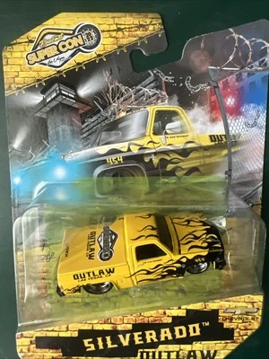 Maisto Outlaw 2022 Diecast Super Con Las Vegas Convention 1987 Chevy Squarebody - Image 1 of 4