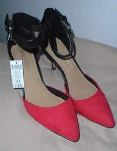 Ladies FAB Peacocks Red/Black Pointed Toe Ankle Strap Stiletto Shoes Size8-NEW - Picture 1 of 13