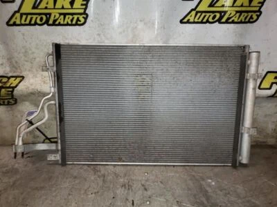 Condensador de aire acondicionado compatible con KIA FORTE 961340 2014 Foto 1 de 4