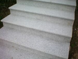 (18,99 EUR/m) Granit Setzstufe 119 x 17 x 3 cm Verblendung Stufen Spiegel