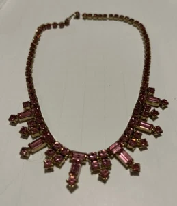 KRAMER Of New York Signed Vintage Gold Tone Pink Rhinestone Necklace . V - Picture 1 of 8