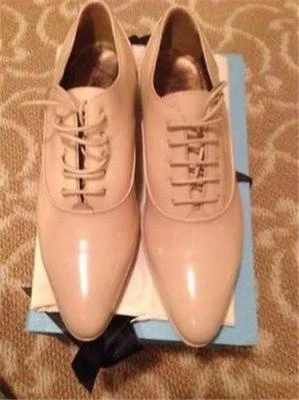 Lanvin Nude 皮革 全新带盒 系带鞋 尺码 38.5 $995 — 第 1/4 张图片