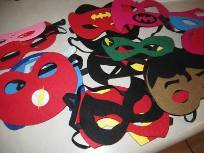 25 Pc Superhero Batman Spiderman Captain America Cosplay Party Felt Eye Masks - Image 1 of 4
