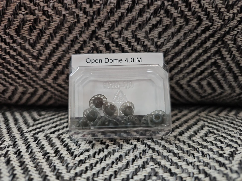 2 Boxes of Medium Open Domes 4.0 M for Phonak Marvel Hearing Aids.