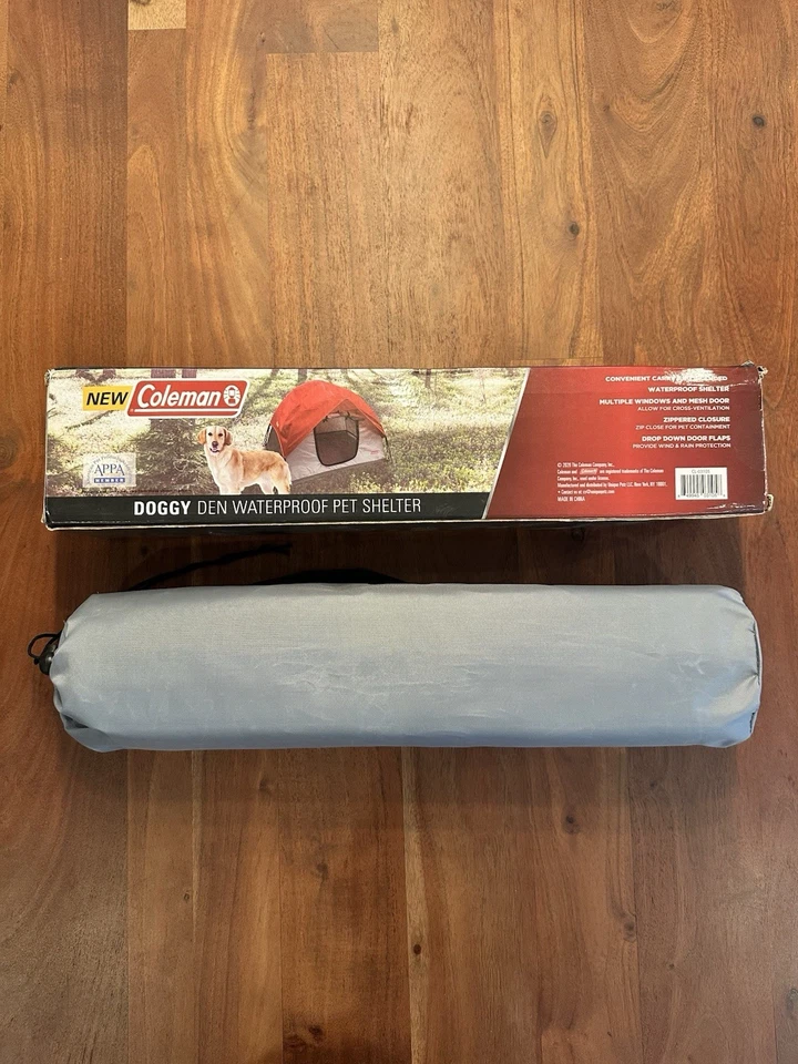 Nuevo refugio impermeable para mascotas Coleman Doggy Den nunca usado para perros y gatos Foto 1 de 1