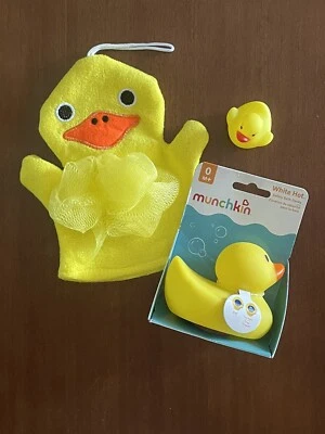 Pato de baño de seguridad Munchkin blanco caliente, baño para bebé con esponja y mini pato de goma Foto 1 de 3