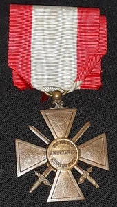 MEDAILLE Kriegskreuz Außeneinsatztheater Nr. 746/6 - Bild 1 von 3