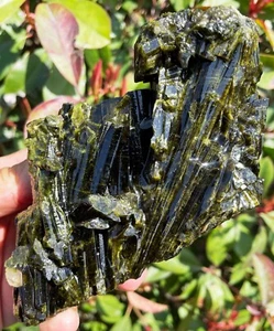 746g WOW! Raw Natural Green Tourmaline/Schorl Crystal Mineral Specimens ia7880 - Picture 1 of 12