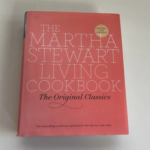 The Martha Stewart Living Cookbook: The Original Classics - Recipes Homemaking - Imagen 1 de 12