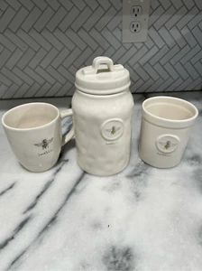 Juego de taza y bote de abejorro Rae Dunn tarro de miel decoración de casa de campo - Imagen 1 de 10