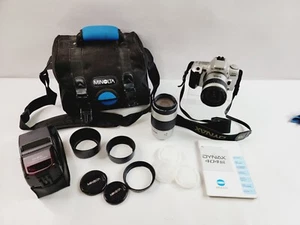 Minolta Dynax 404si analoge Spiegelreflexkamera 28-80mm & 75-300mm Gegenlichtblenden Blitz & Tasche - Bild 1 von 19