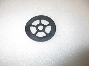 Johnson Evinrude OMC Fuel Pump Cover Gasket 312679 - Picture 1 of 1