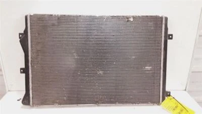Radiador VOLKSWAGEN CC 2009-2017 2,0 L OEM Foto 1 de 4