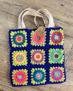 Gehäkelte Granny Square Tasche Einkaufs-/Strandtasche Handarbeit - Bild 1 von 2