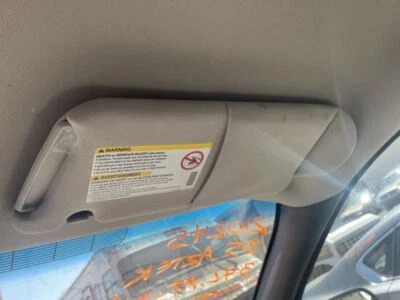 Parasol derecho pasajero sin iluminación se adapta 01-05 AZTEK 615880 Foto 1 de 4