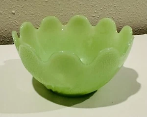 Fire King Jadeite Small Lotus Bowl VTG - Picture 1 of 2