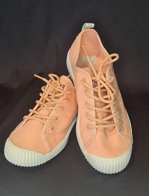 womens dusky pink palladium canvas sneaker low top shoes US7 EU38 - image 1 of 4