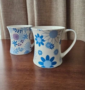 Heath McCabe Fine Bone China Mugs x 2 Floral Design Blue Purple Coffee Tea Cups - Picture 1 of 8