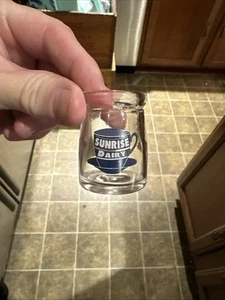 Sunrise Dairy ACL Restaurant Creamer Milk Bottle - Picture 1 of 6