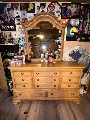 Used Queen Size Bedroom Set. Dresser, 2 Nightstands, Queen Bedframe, Boxspring - Image 1 of 4