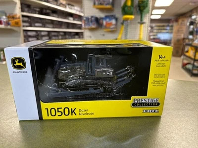 1/50John Deere 1050K Dozer Prestige *CHROME CHASER* - Image 1 of 3