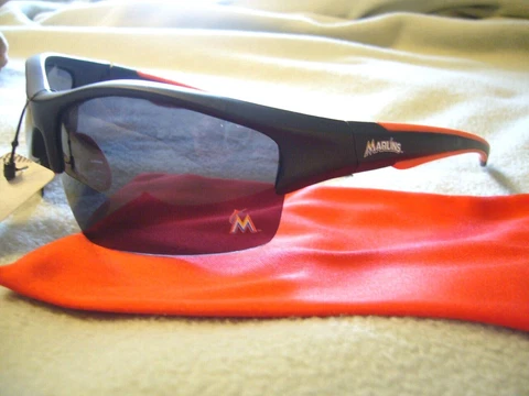 MIAMI MARLINS POLARIZED Sunglasses Sport Major League BASEBALL GAMES MLB & CASE Cover