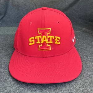 Iowa Staatsmütze Kappe passend Herren 7 3/8 rot Universität Nike Dri Fit NCAA - Bild 1 von 8