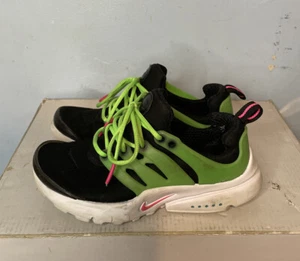 Nike Presto Youth Girls Size 1Y Black/Hyper Pink/White/Green DJ5153-001 - Picture 1 of 2