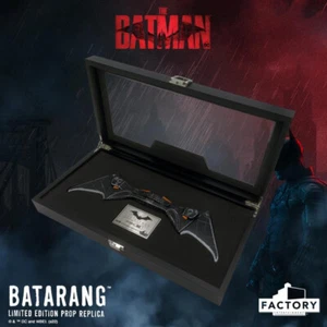 Factory Entertainment DC Comics The Batman Batarang LE Prop Replica In Stock - Picture 1 of 8
