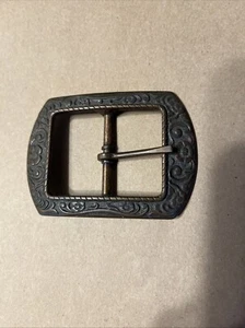 VINTAGE ORNATE BRASS BELT BUCKLE - Picture 1 of 6