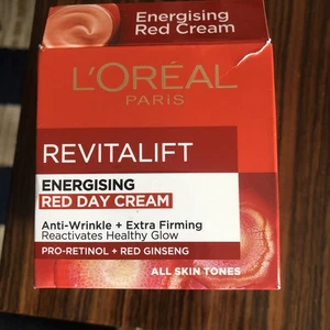L'Oreal Paris Revitalift Energising Red Day Cream Anti-Wrinkle Firming Glow 50ml - Picture 1 of 3