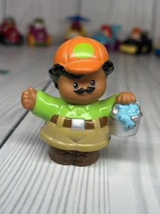 Fisher Price Little People Zookeeper Figure with bucket of Fish - Picture 1 of 6