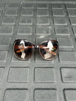 Gafas de sol para mujer Juicy Couture Foto 1 de 4