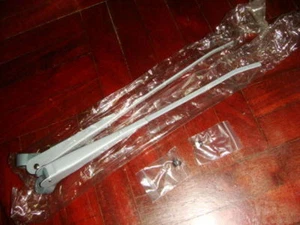 TOYOTA CELICA TA22 TA23 TA27 RA25 RA28 WIPER ARMS NEW - Picture 1 of 1