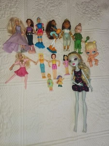 Vintage 90's 2000s Mixed Doll Lot 14 ~ Mattel Monster High Polly Pockets Bratz - Picture 1 of 5