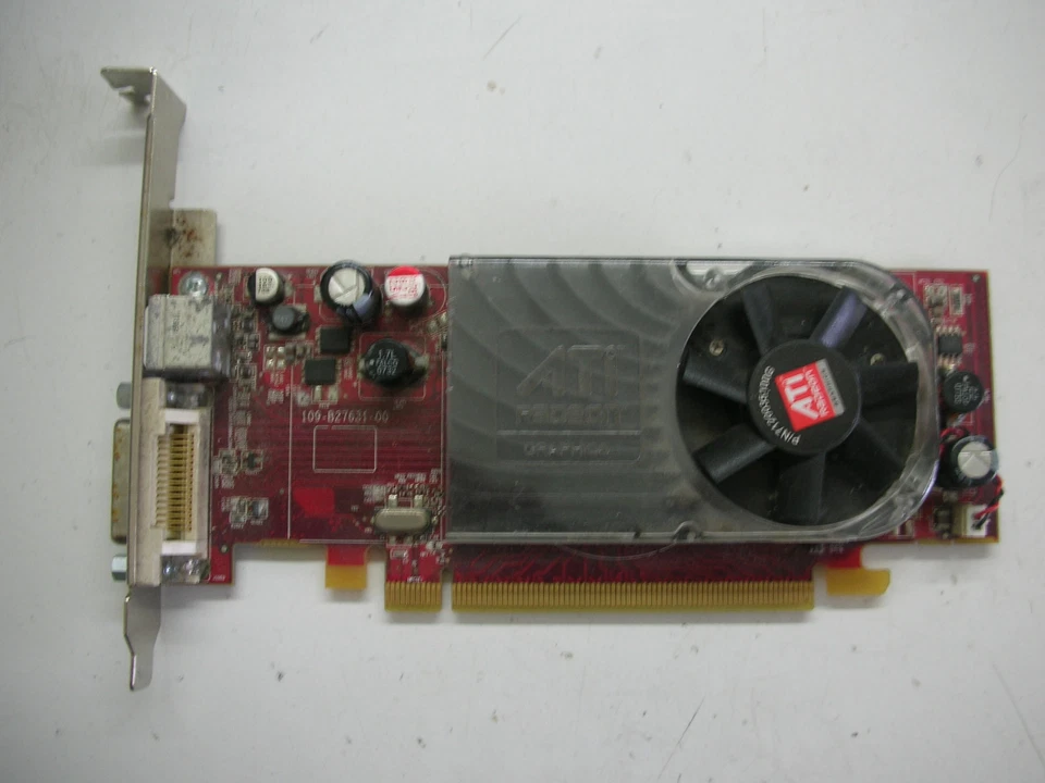 ATI Radeon HD2400XT B276 109-B27631-00 462477-001 256mb DMS-59 Pci-Express - Image 1 of 1