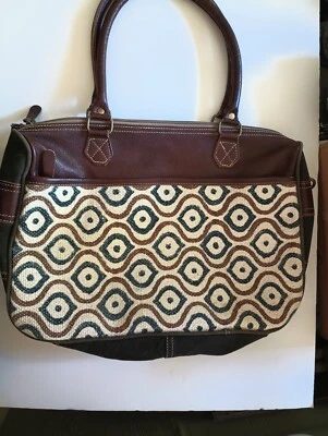 Bandolera de lona y cuero Myra Facade con asa superior para el hombro Foto 1 de 4