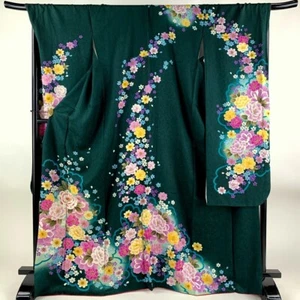 Japanischer Kimono SEIDE "FURISODE", Pflanzen, Stickerei, Schattierung, tiefgrün, L5'7".4352 - Bild 1 von 6