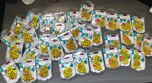 34 Assorted Large Brads & Spiral Clips Scrapbooking / Crafts - Picture 1 of 7