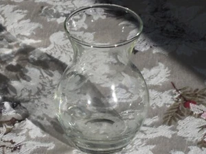 Vintage Bud Vase 3 Leaf Clovers 4.5" German Democratic Republic Vase Etched HTF - Picture 1 of 3