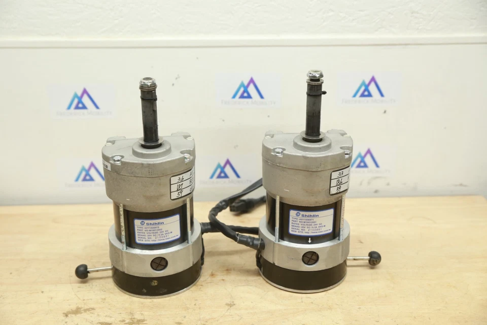 ПРОВЕРЕННЫЕ двигатели для кресел с электроприводом Hoveround A9Y1X06972 / A9Y1X06971 Teknique XHD - Изображение 1 из 4