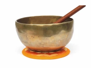 TIBETISCHE KLANGSCHALE 600 Gr. - ORIGINAL HÖRPROBE - KLANGPROBE 58 - Bild 1 von 3