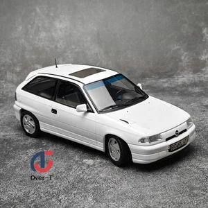NOREV 1:18 Opel Astra GSi 1991 UNOPENABLE alloy car model simulation - Picture 1 of 8